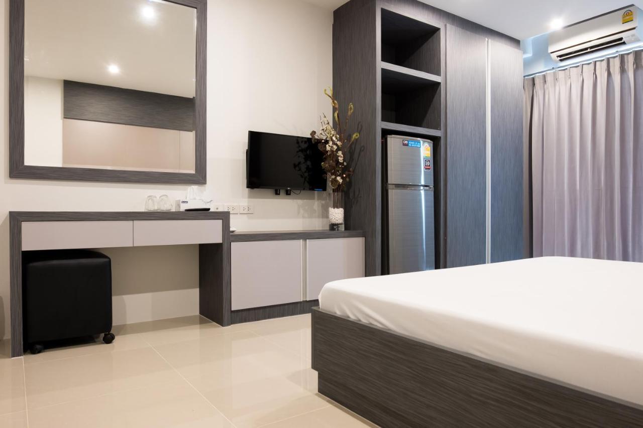 Db Plus 5 Bangkok Kültér fotó