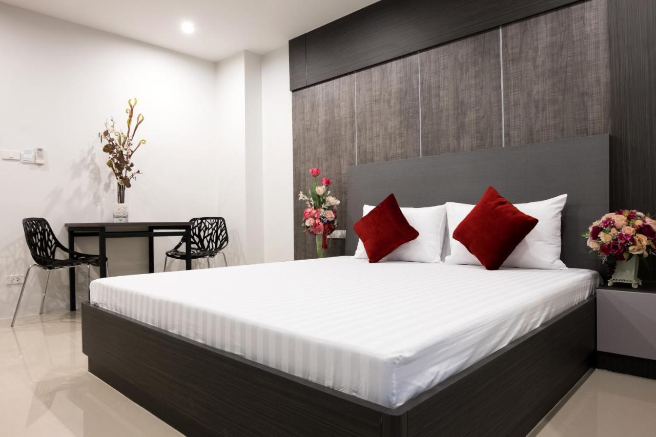 Db Plus 5 Bangkok Kültér fotó