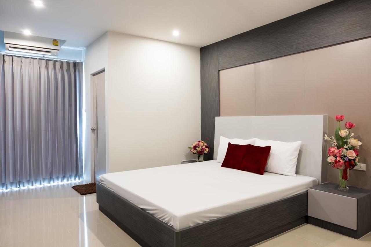 Db Plus 5 Bangkok Kültér fotó