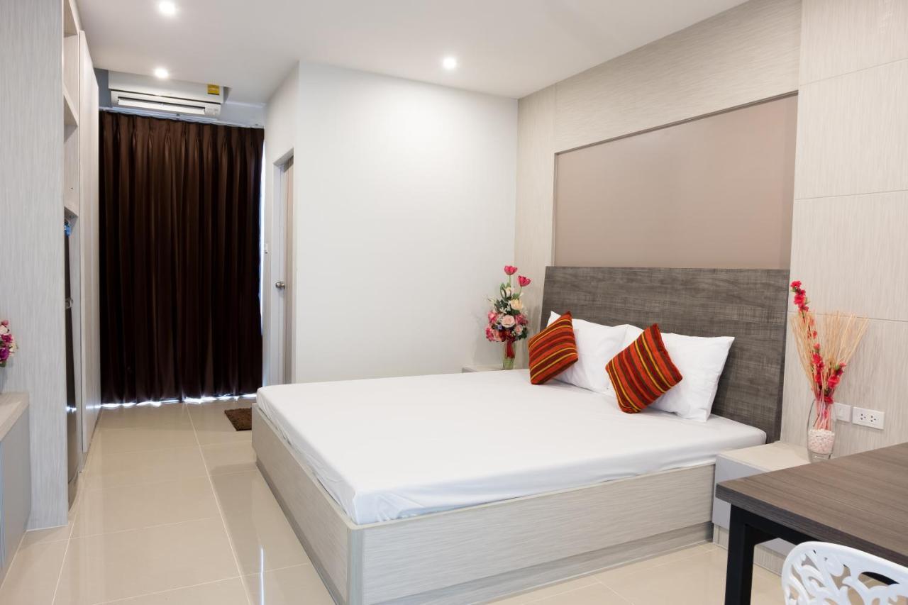 Db Plus 5 Bangkok Kültér fotó