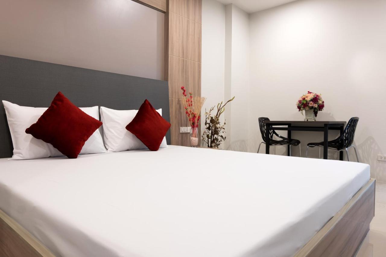 Db Plus 5 Bangkok Kültér fotó